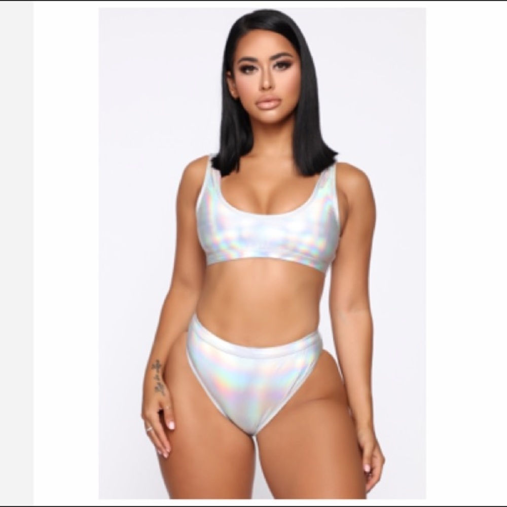 Kaliyah Iridescent Bikini